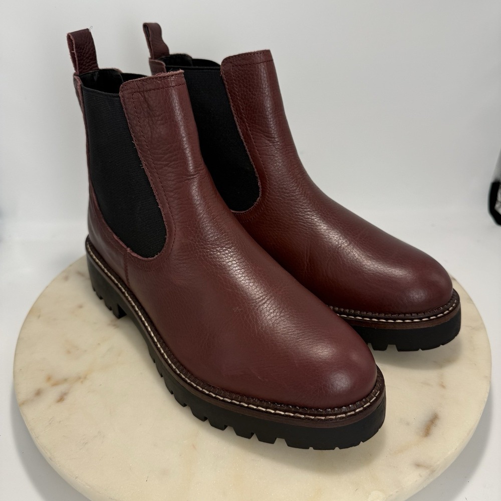 Caslon Women's Miller Waterproof Red Leather Stretch Pull-On Boots Size 9M